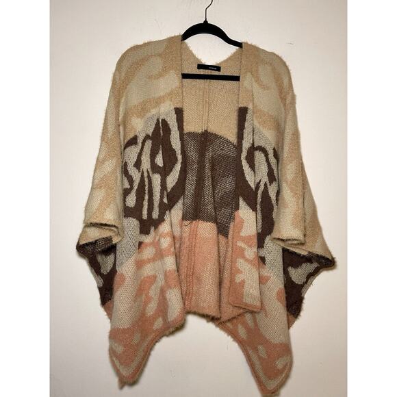 On Blue Oversized Fuzzy Western Ranch Yellowstone Festival Poncho One Size - Picture 1 of 4
